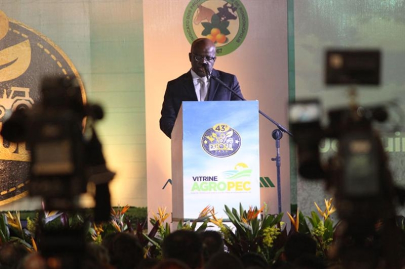 Joaquim Barbosa, ex-ministro do Supremo Tribunal Federal, durante palestra em Rondonópolis, na Vitrine  Agropec, nesta 2ª, e assistida por mais de 700 pessoas