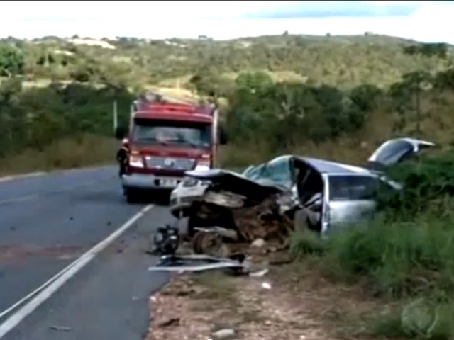 Motorista do veículo Gol morreu na hora