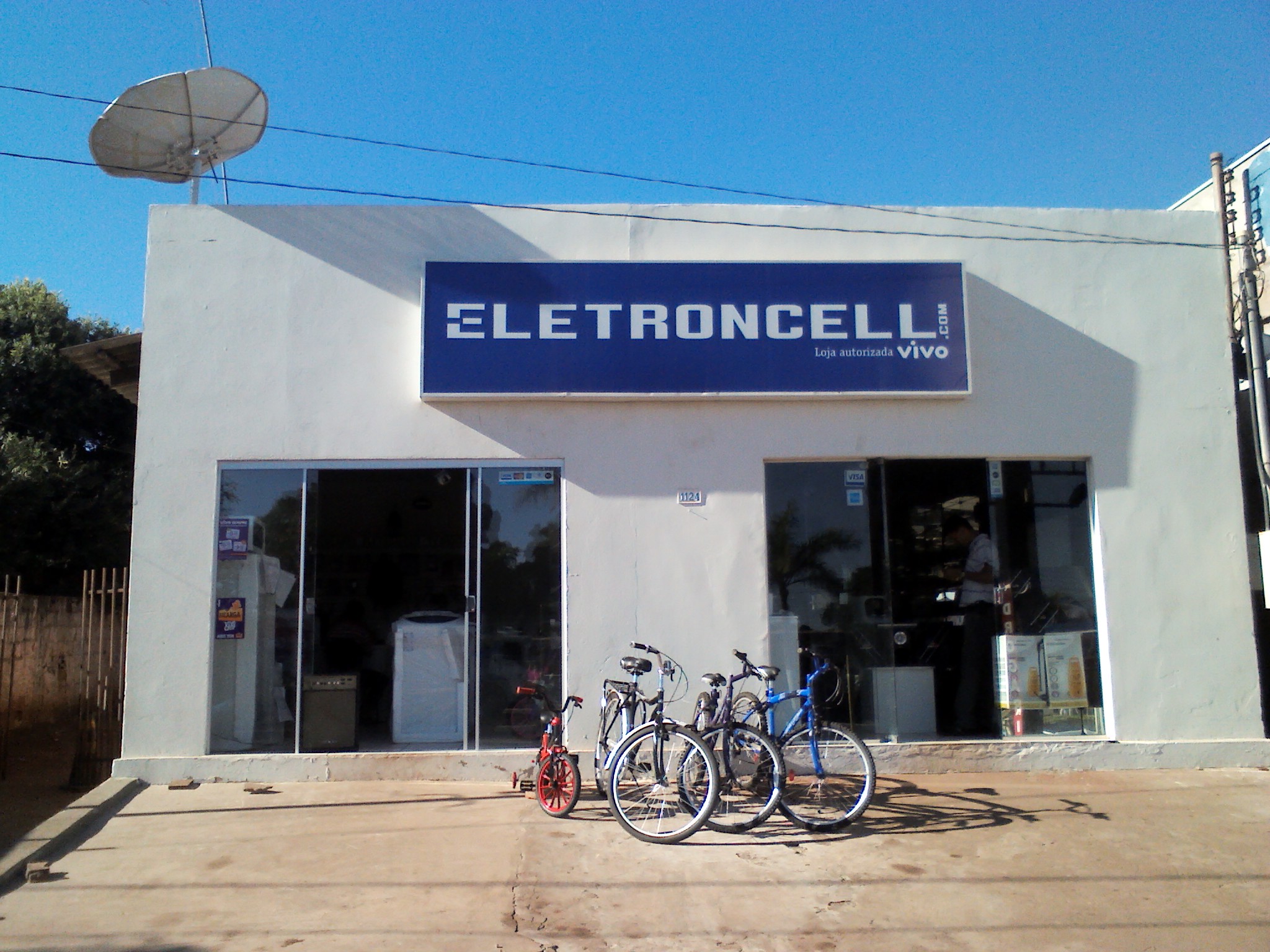 Localizada na Avenida Marechal Rondon, ao lado da Antiga Escola Arnaldo, Eletroncell completa 4 anos em Jangada