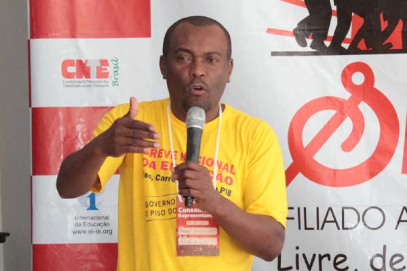 Presidente do SINTEP-MT pede atitude concreta do Governo