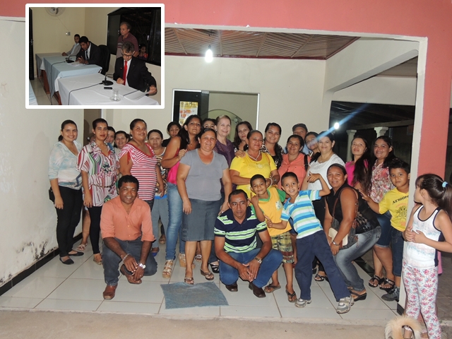 PCCS foi aprovado durante sessão ordinária e profissionais comemoraram muito