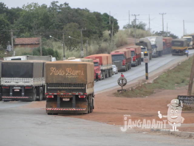 Caminhoneiros irão parar as rodovias em Mato Grosso