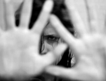 Faccionado é preso após espancar namorada e cortar o cabelo dela no interior de MT